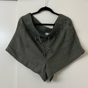 Gap Women Shorts